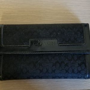 Coach Wallet... Black